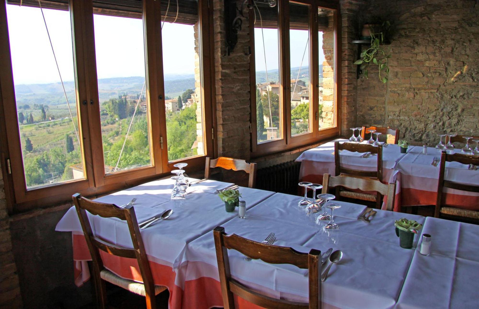 La Cisterna San Gimignano