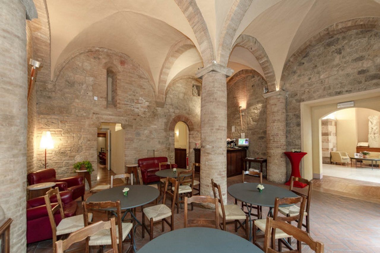 La Cisterna Hotel